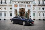 Lexus ES300h 2018 года (WW)